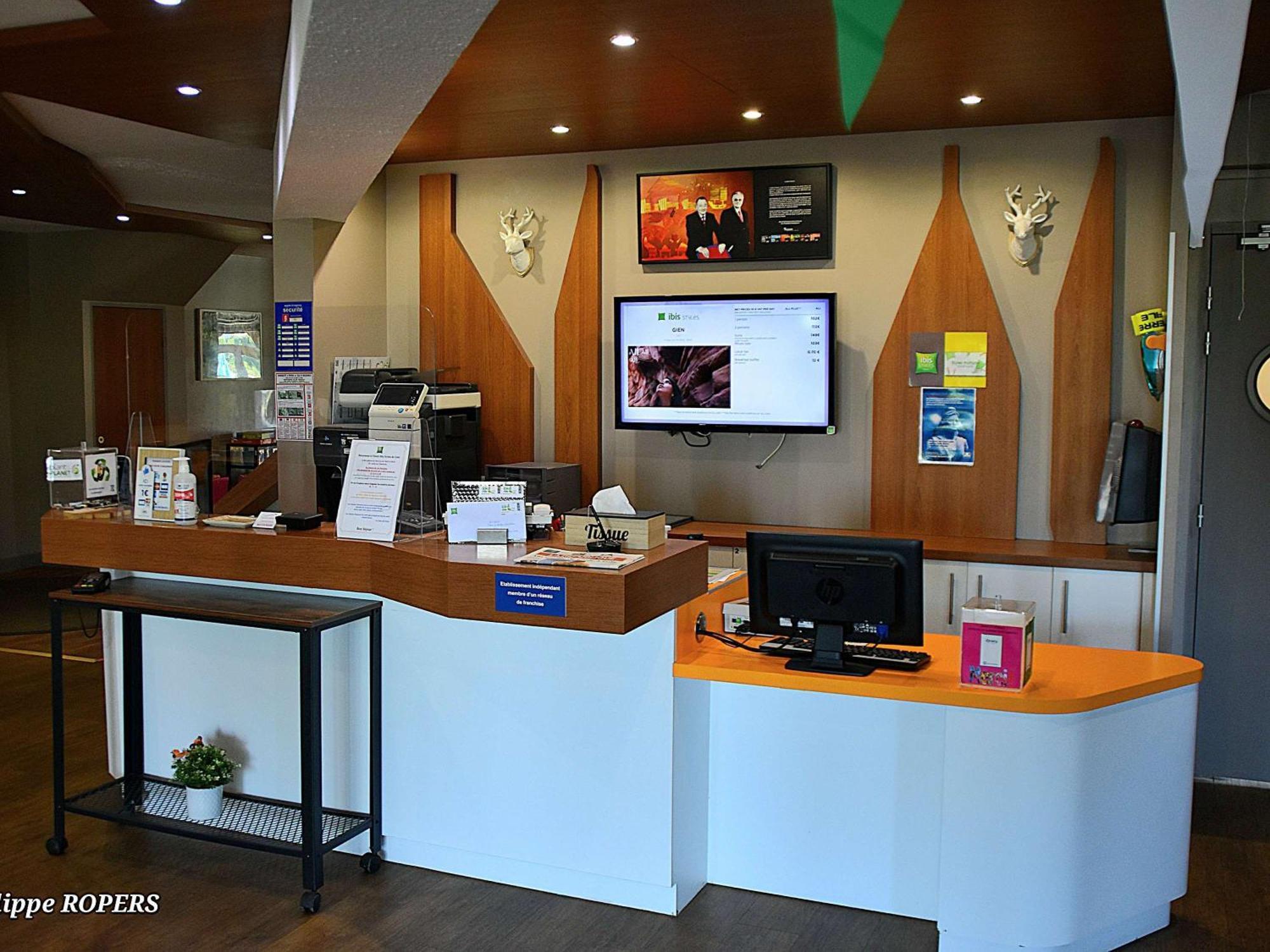 ホテル Ibis Styles ジアン エクステリア 写真