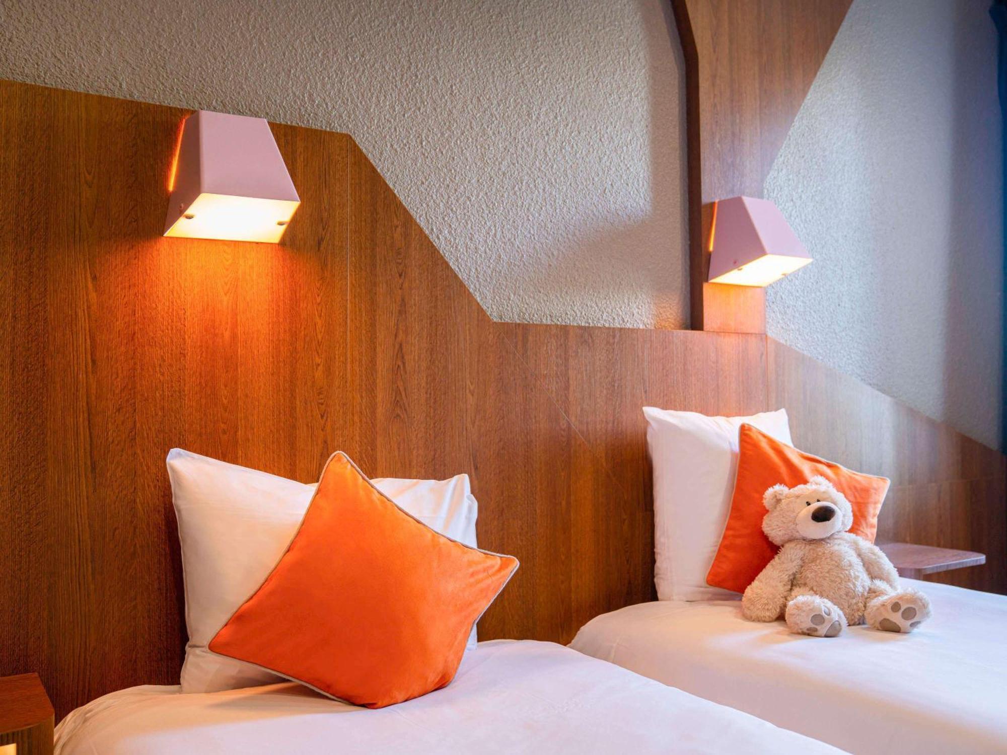 ホテル Ibis Styles ジアン エクステリア 写真