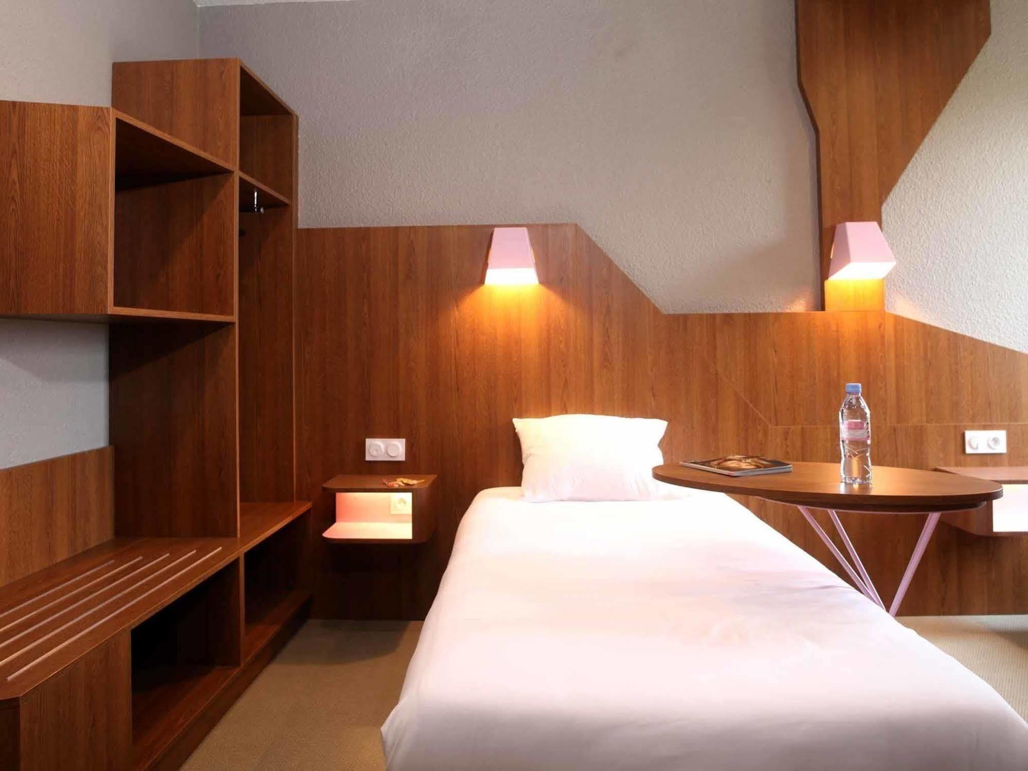 ホテル Ibis Styles ジアン エクステリア 写真